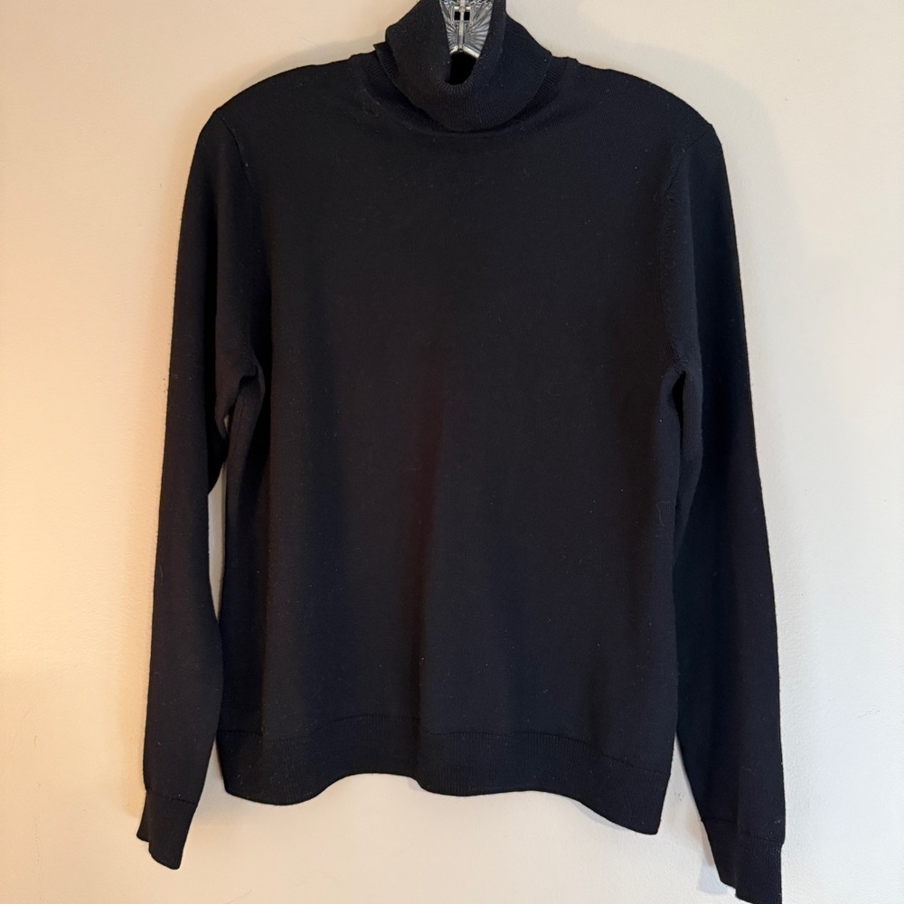 Brooks Brothers 100% Merino Wool Turtleneck sweater Black Large - Picture 5 of 6